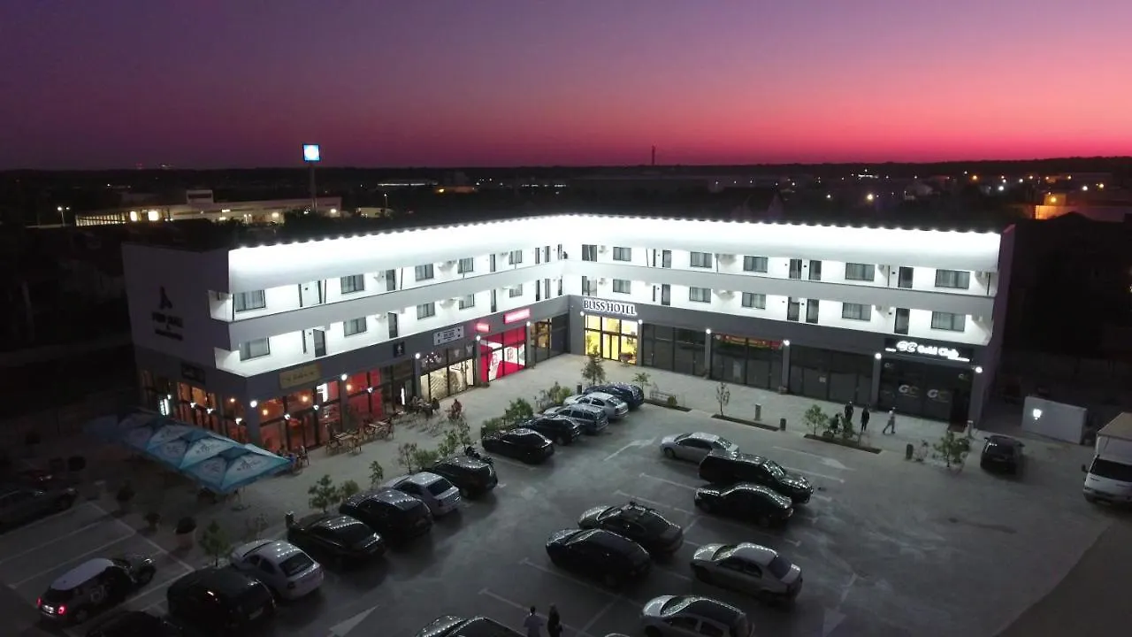 Bliss Inn Tunari Voluntari